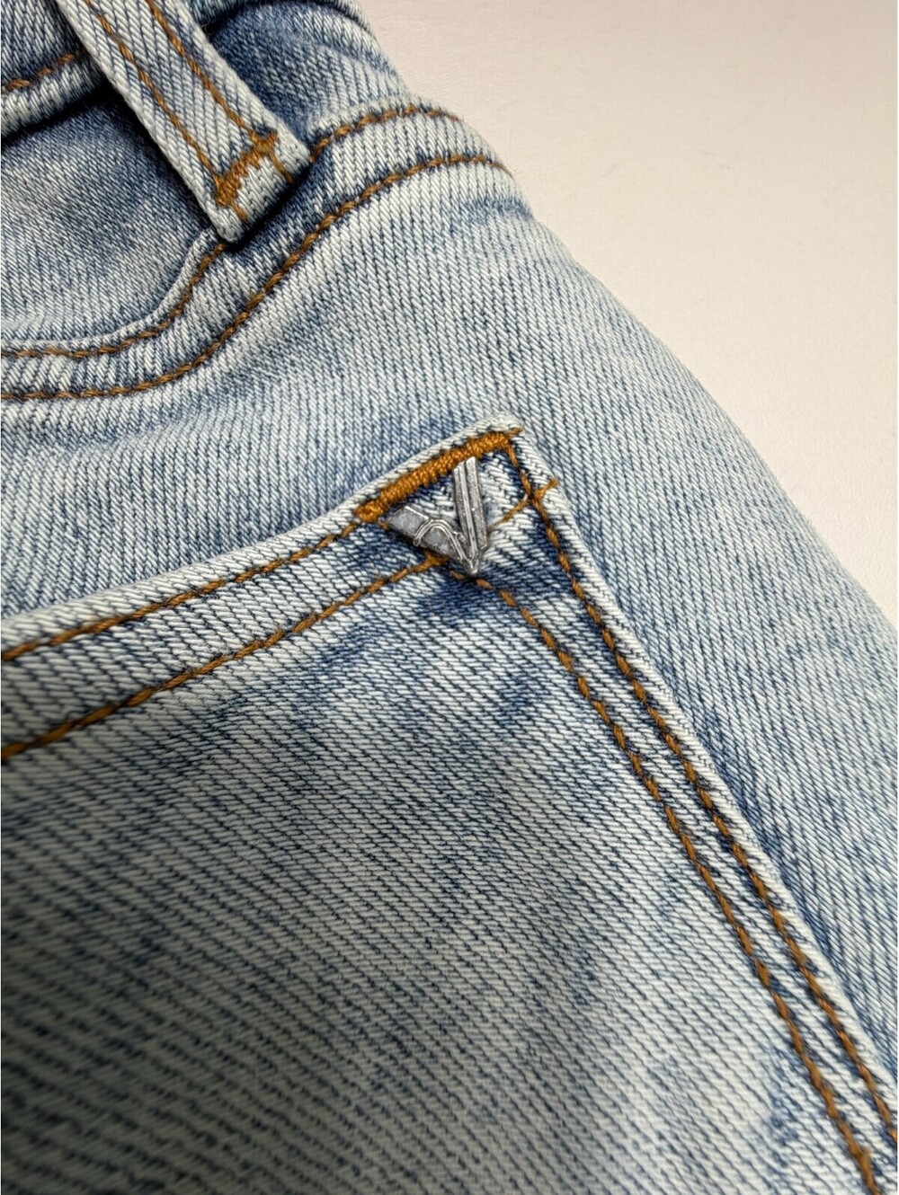 Vigoss Light Wash Skinny Jeans Size 27 - Picture 4 of 10